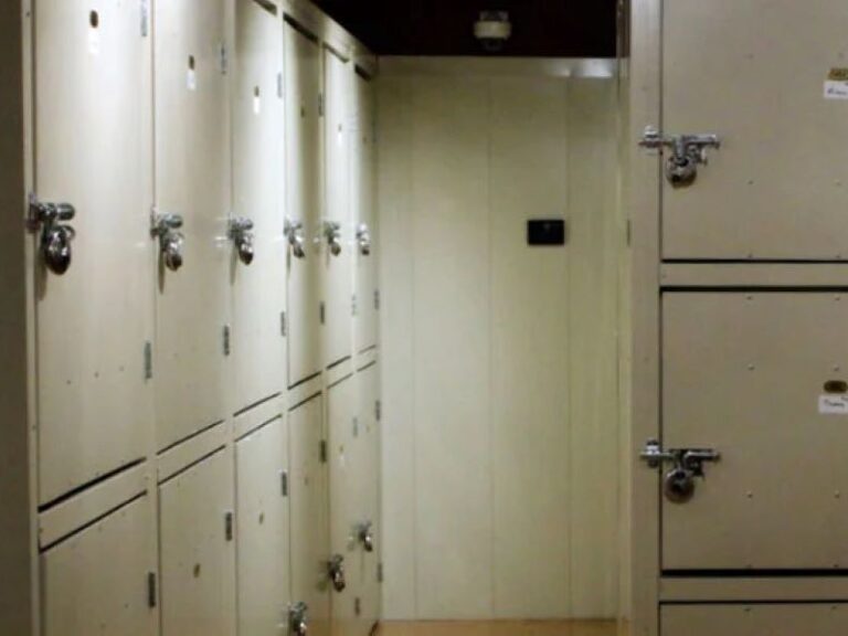 Equipment Storage Space in eMalahleni Witbank